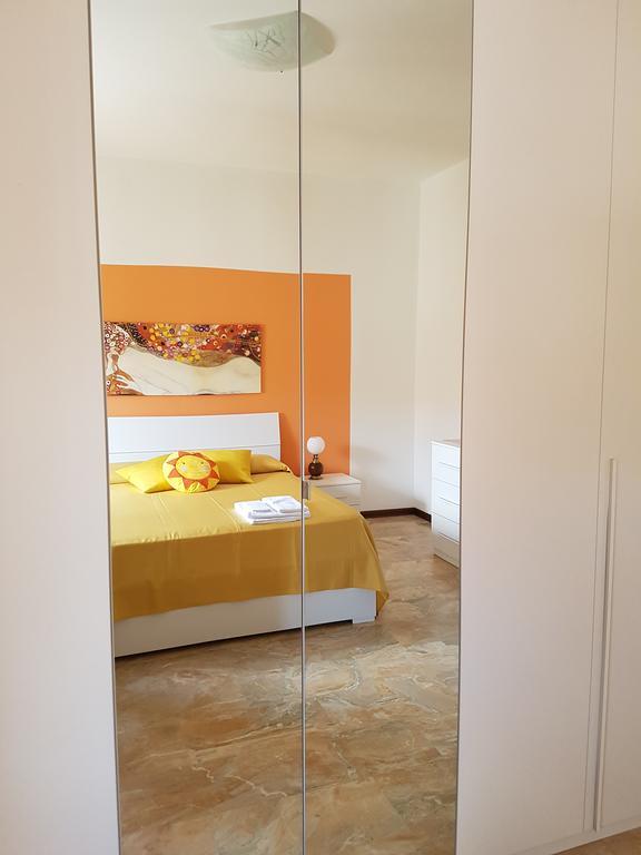 B&B Soleluna Massa Fiscaglia 外观 照片