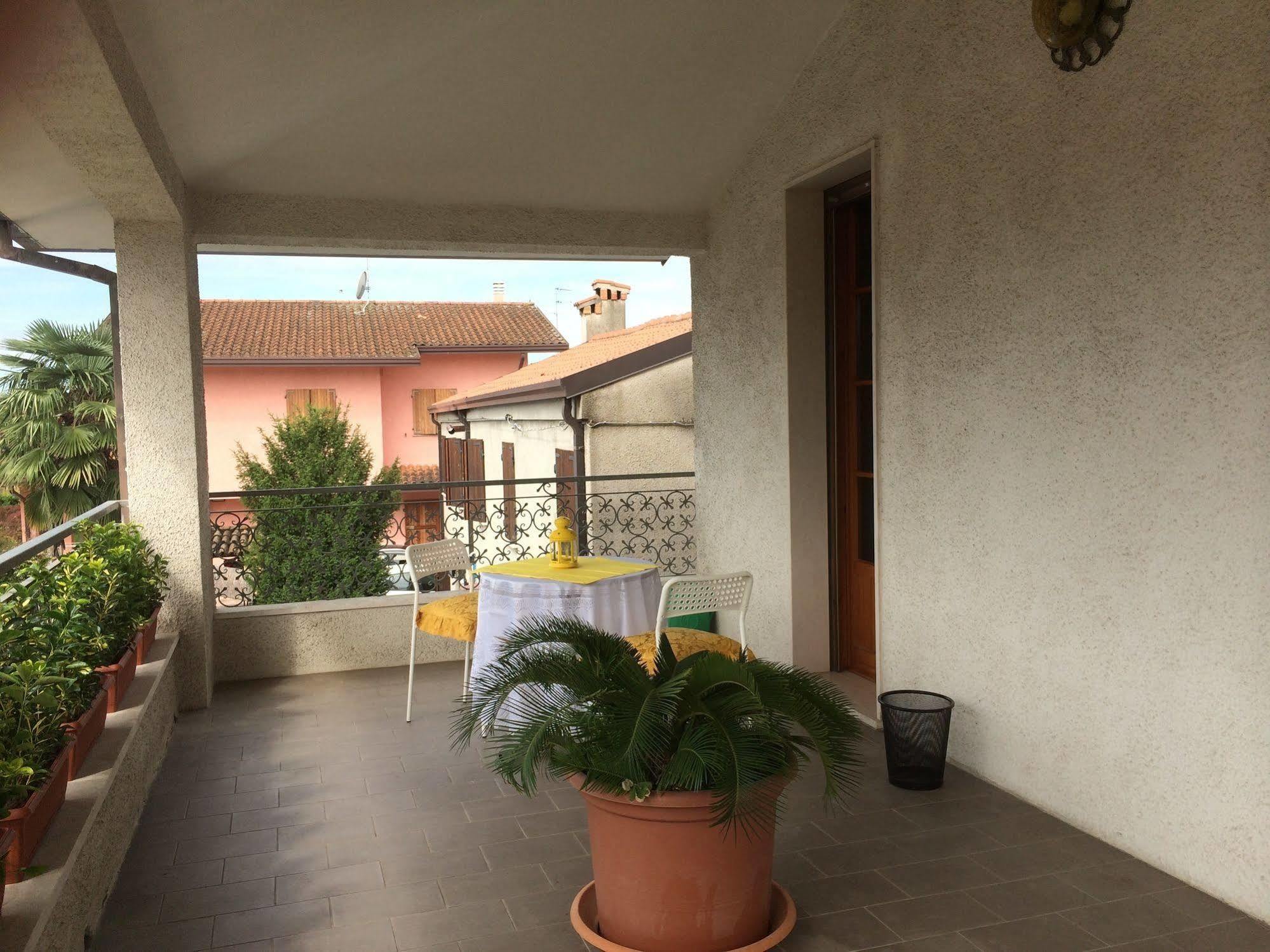 B&B Soleluna Massa Fiscaglia 外观 照片